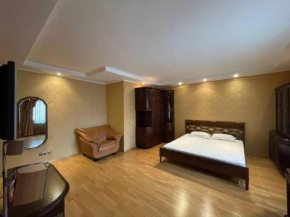 One bedroom Kreschatik Str 4